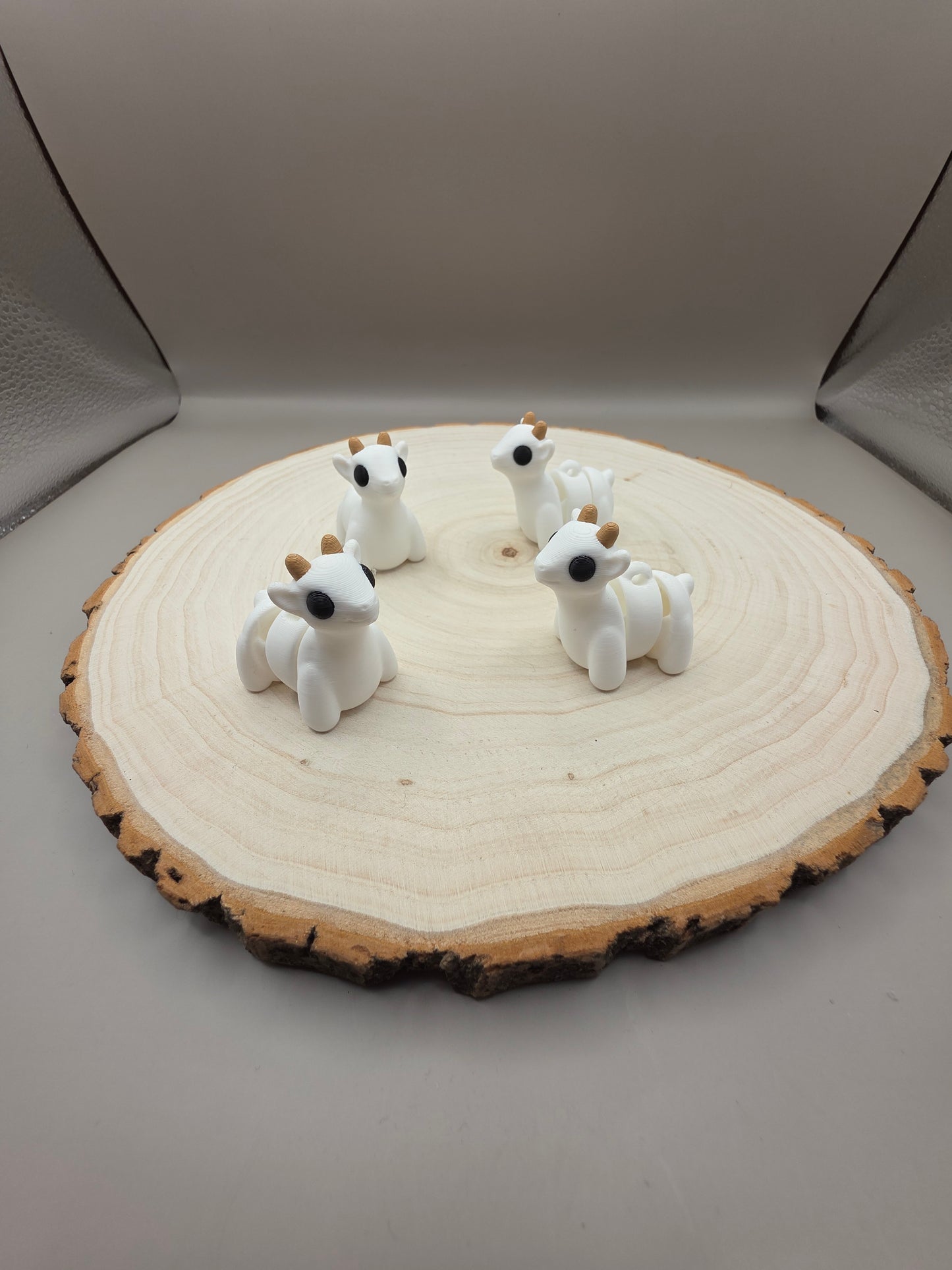 3d printed articulated goat fidget
