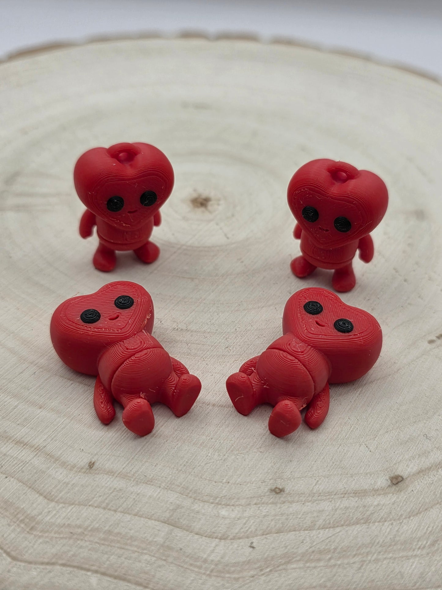 3d printed articulated Tiny Heart fidget