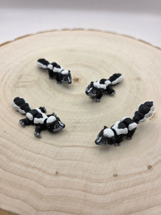 3d printed articulated Skunk fidget