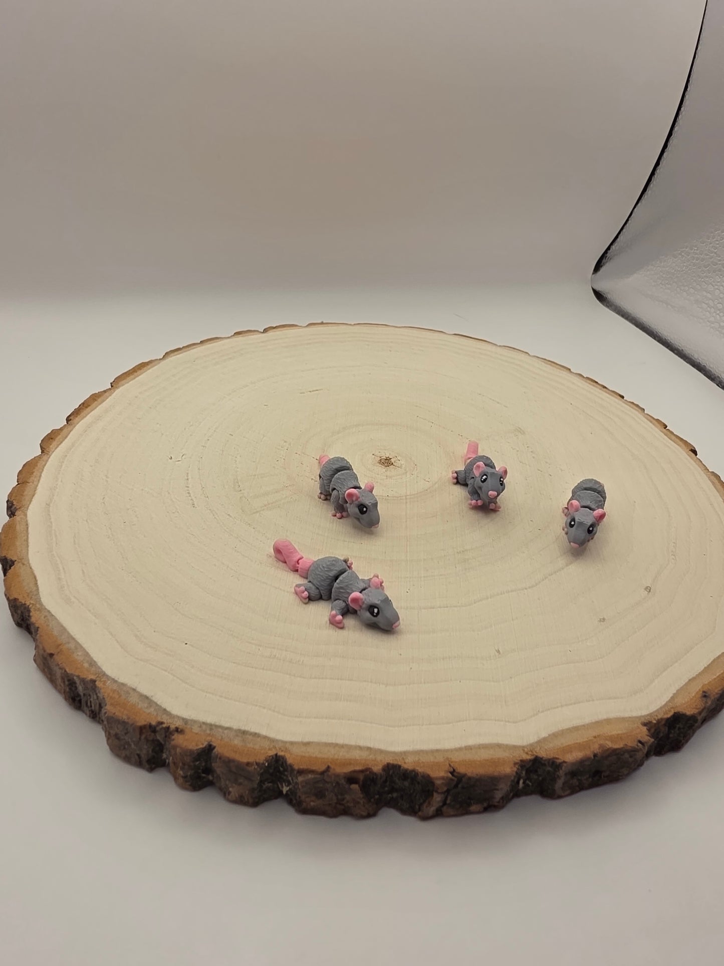 3d printed articulated Rat fidget