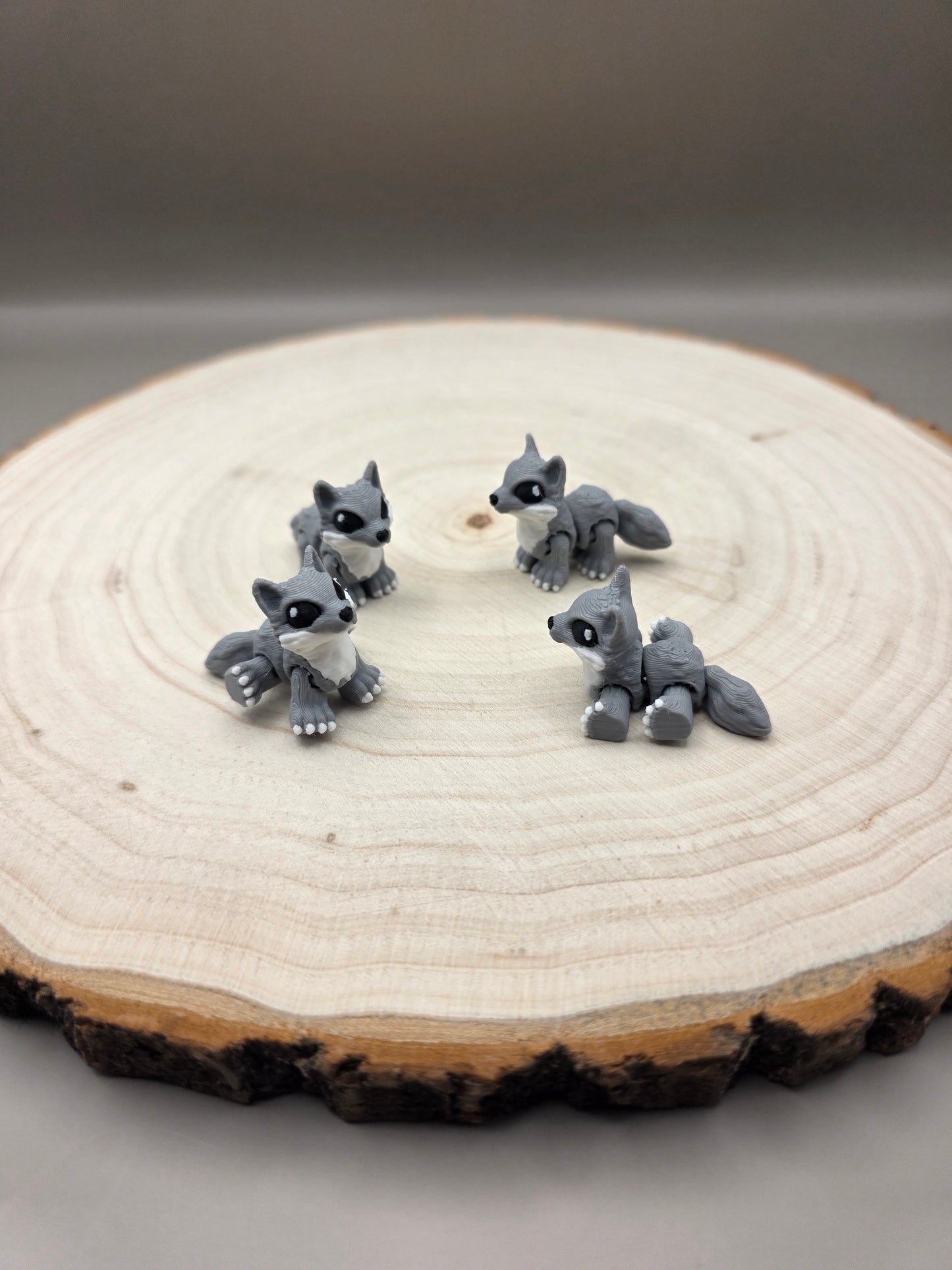 3d printed articulated wolf pup fidget