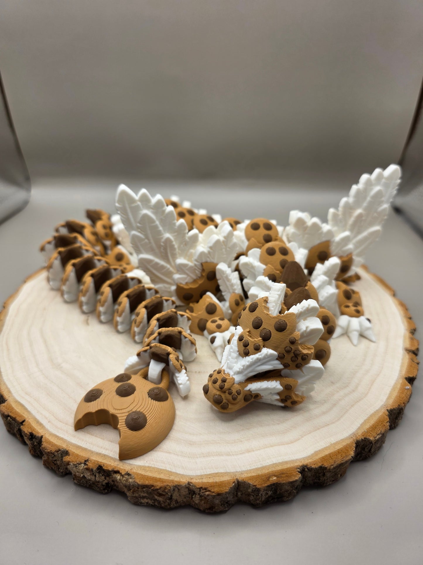 3D Printed Articulated Chocolate Chip Cookie Dragon